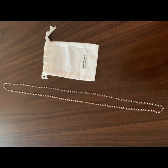Banana Republic Rose Gold & white beaded necklace.